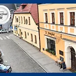 Mlotek I Perlik