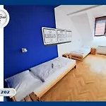 Mlotek I Perlik