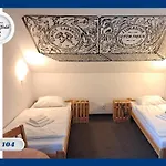 Mlotek I Perlik Auberge de jeunesse Tarnowskie Góry