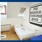 Mlotek I Perlik Auberge de jeunesse *