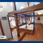 Mlotek I Perlik *