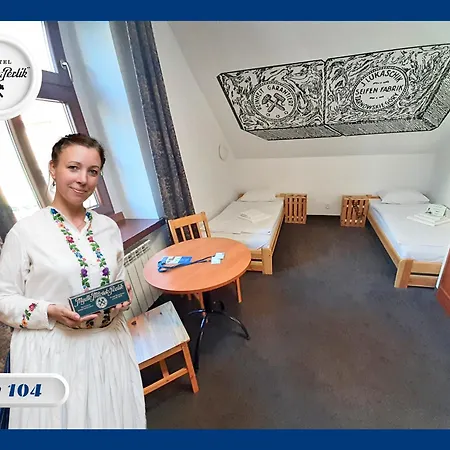 Młotek I Perlik *
