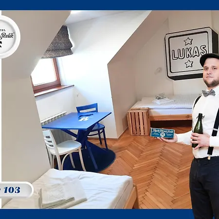 Hostel Młotek I Perlik