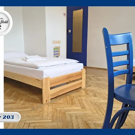 Hostal Mlotek I Perlik