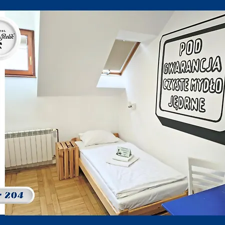 Mlotek I Perlik Hostal *